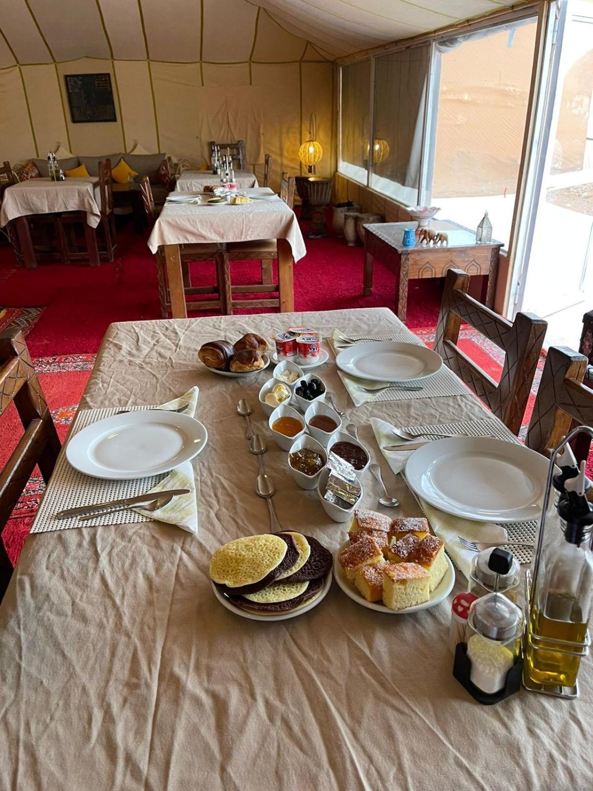 Hotel Erg Chebbi Sahara Camp Merzouga Zewnętrze zdjęcie